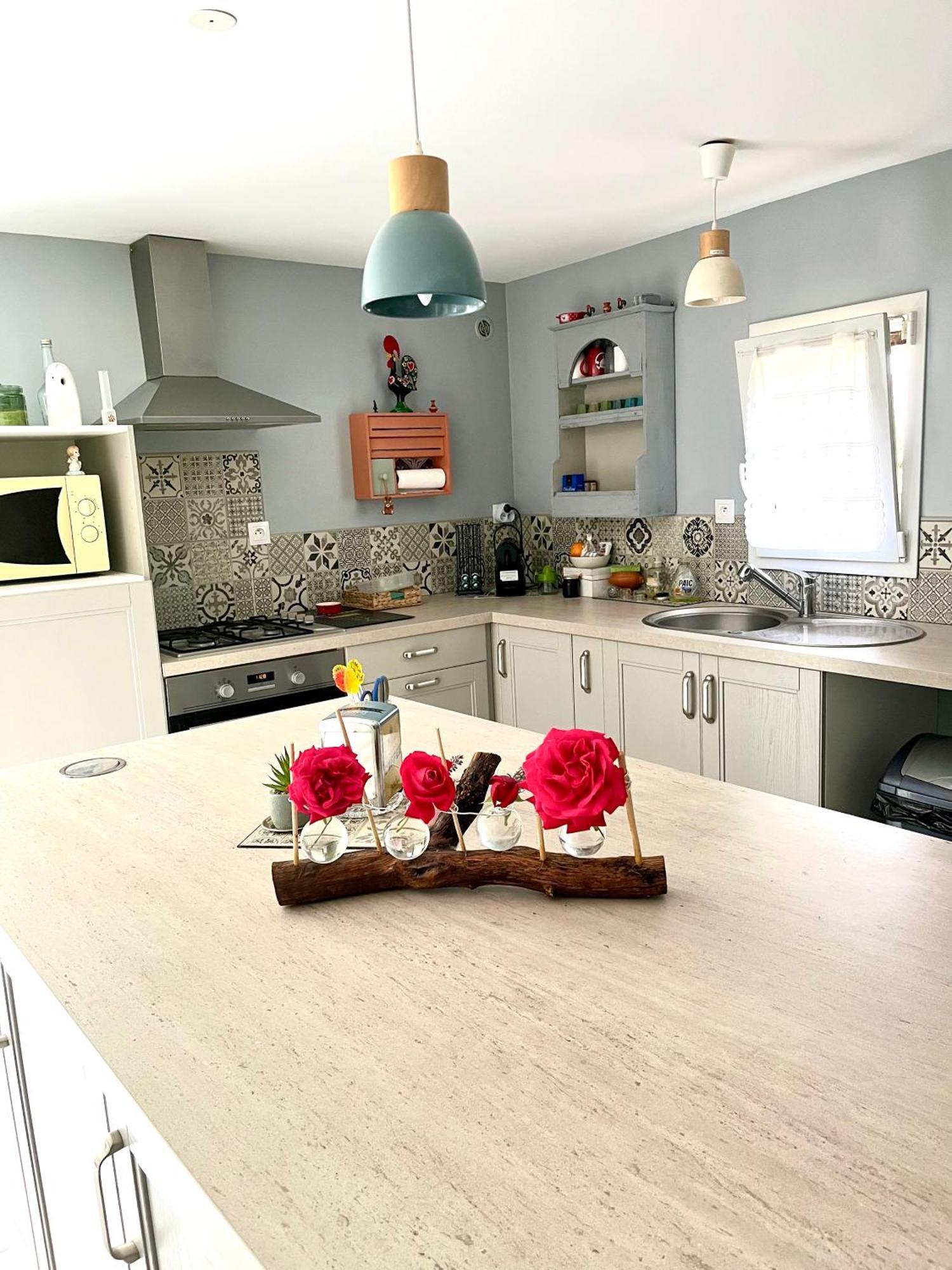 Appartement Cosy Saint-Hilaire-de-Brethmas Buitenkant foto