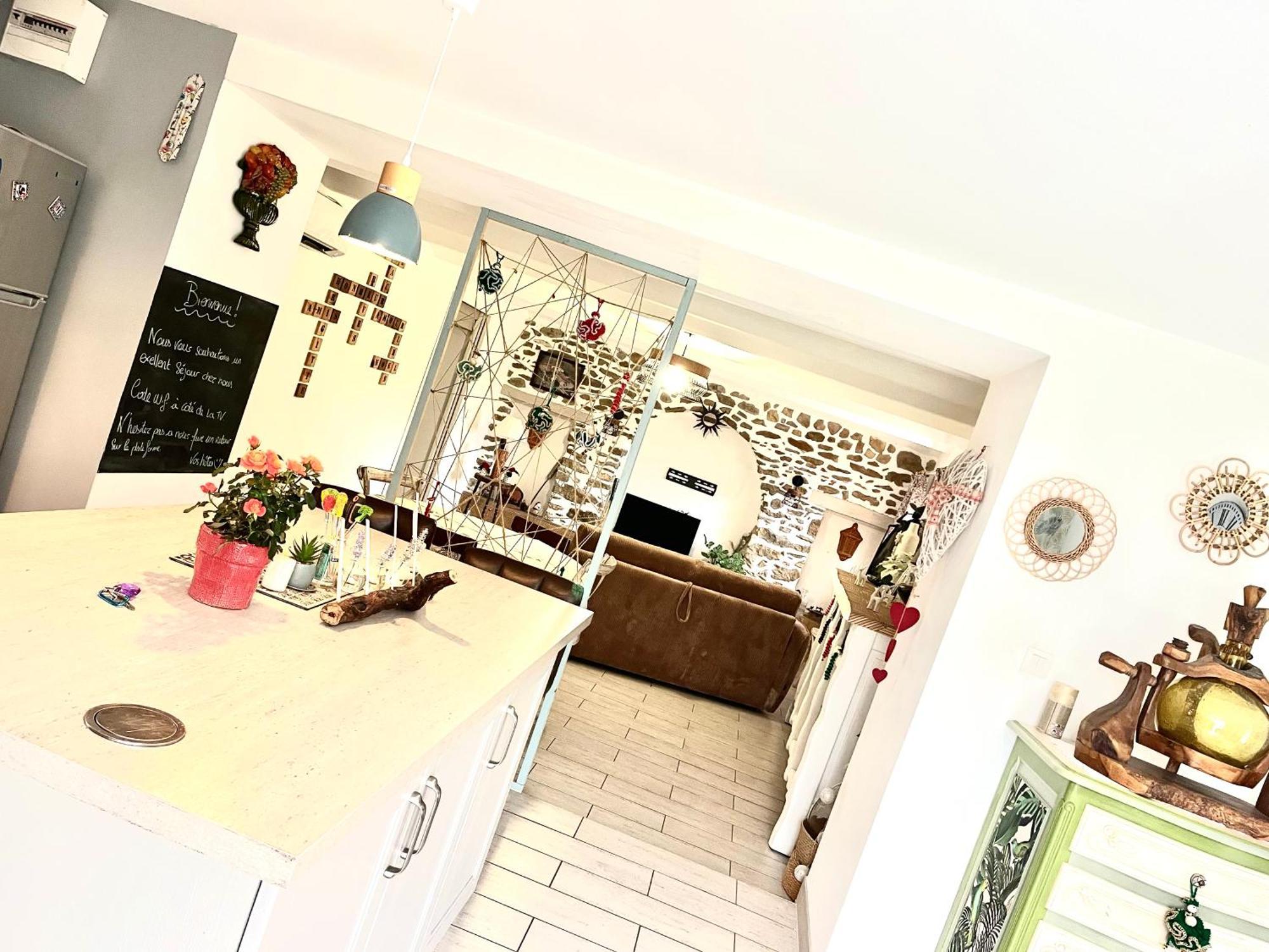 Appartement Cosy Saint-Hilaire-de-Brethmas Buitenkant foto